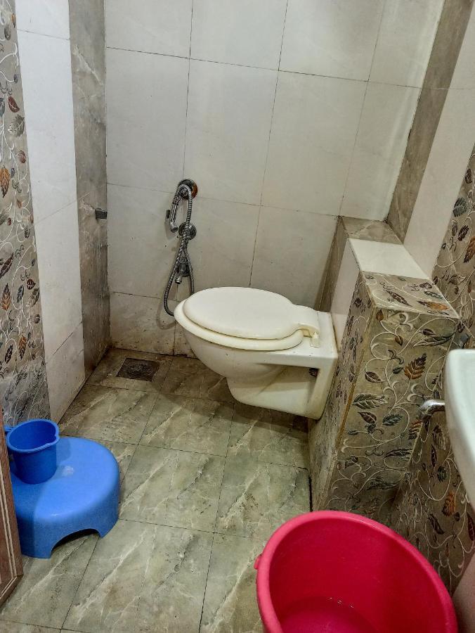 Hotel Plaza Inn Rajpipla エクステリア 写真